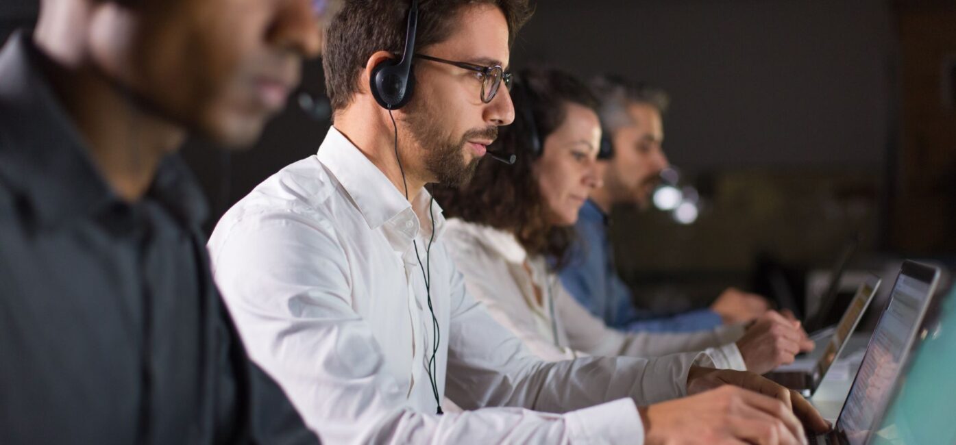 Helpdesk IT dla firm – dlaczego stałe wsparcie się opłaca?