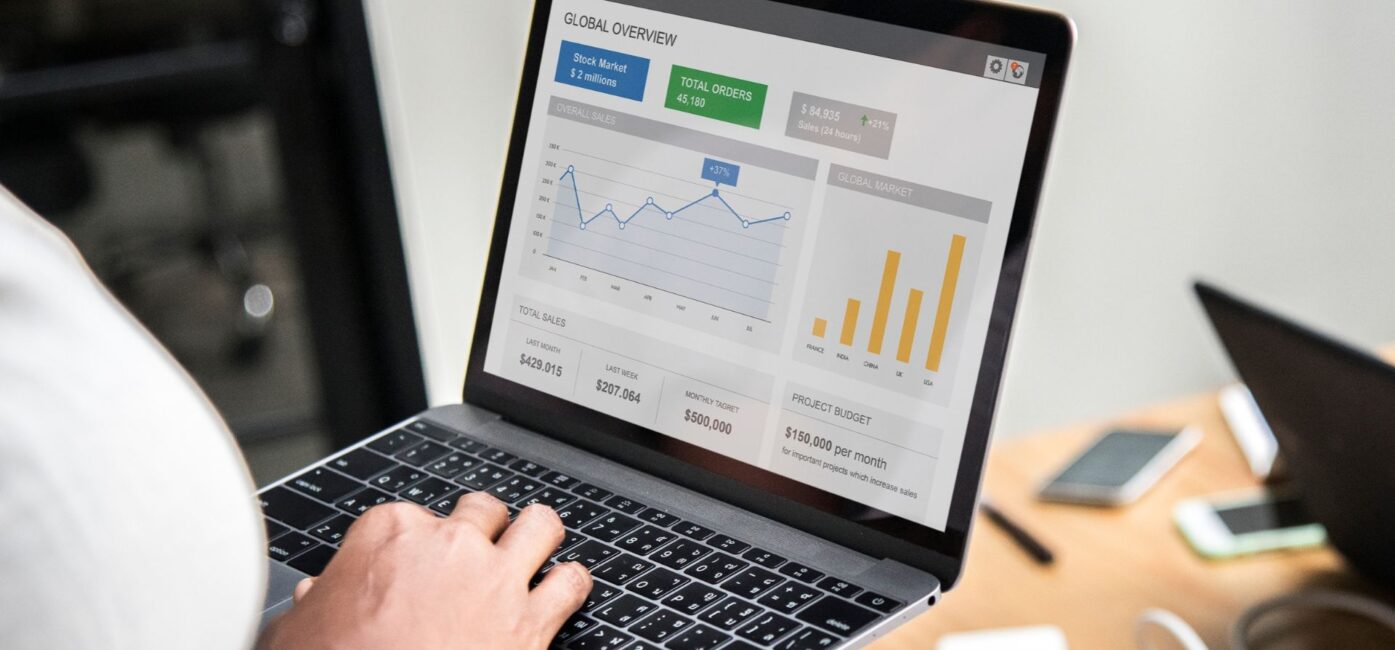 Kampanie Google Ads – dlaczego agencja osiąga lepszy ROAS?