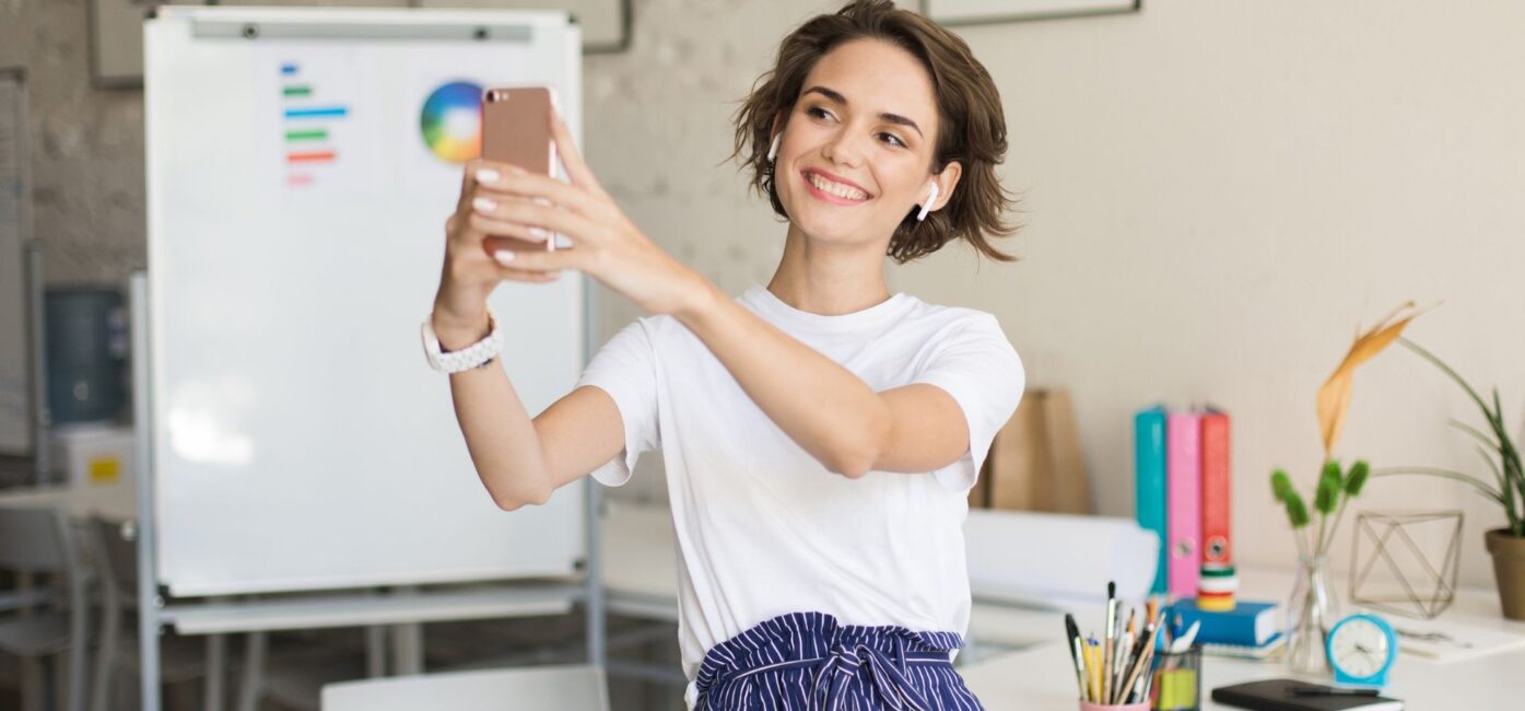 UGC w marketingu – dlaczego sprzedaje lepiej niż reklama?